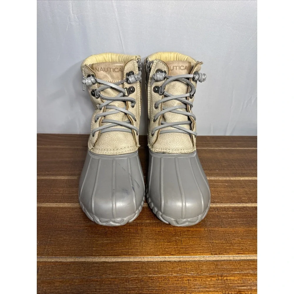 NAUTICA Women's Size 7 Gray & Tan Sea Ripple DUCK BOOTS Rain Winter Cold Weather
